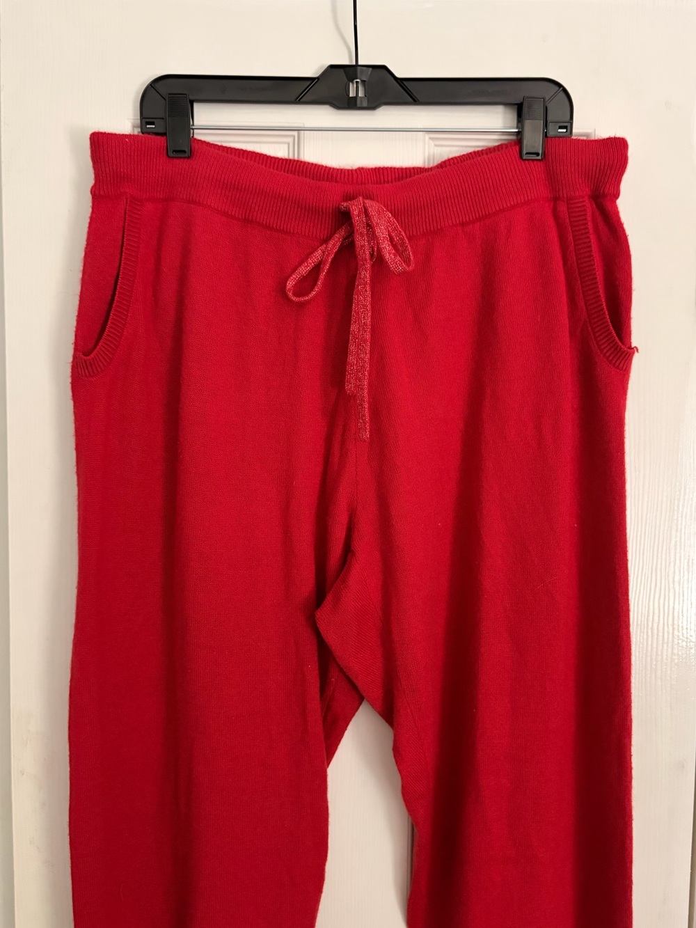 New York & Company Red Knit Jogger Sweatpants
